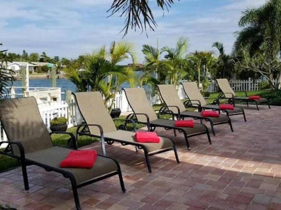 Irb Surf House Waterfront Oasis+ Sunshine +Fun Kayaks Clearwater Beach Exterior foto