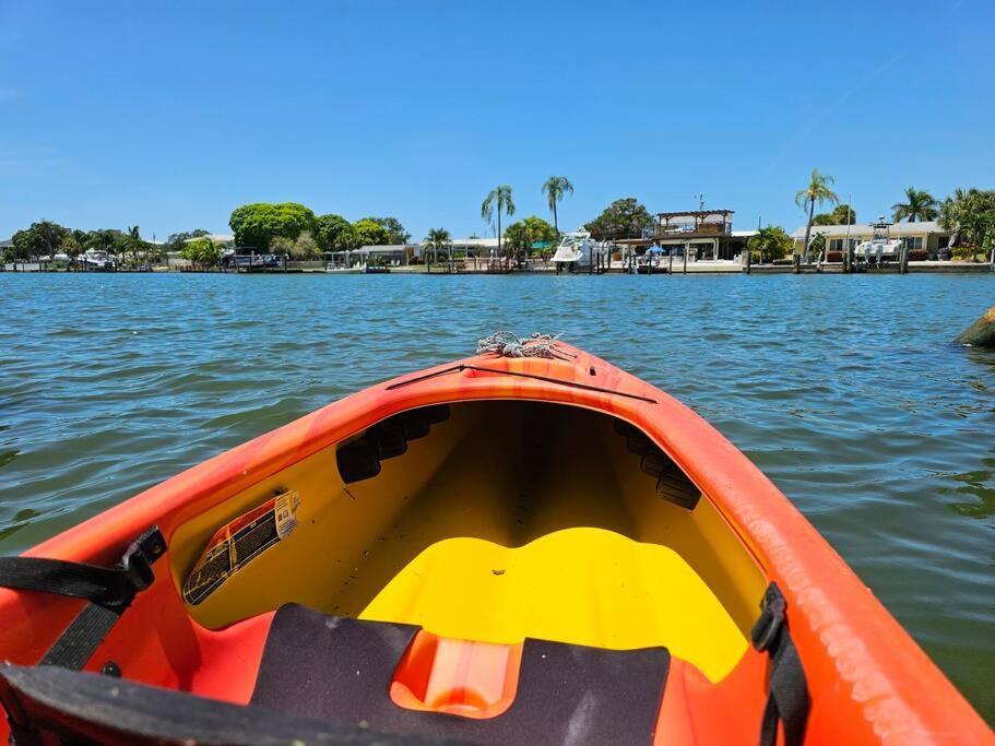 Irb Surf House Waterfront Oasis+ Sunshine +Fun Kayaks Clearwater Beach Exterior foto