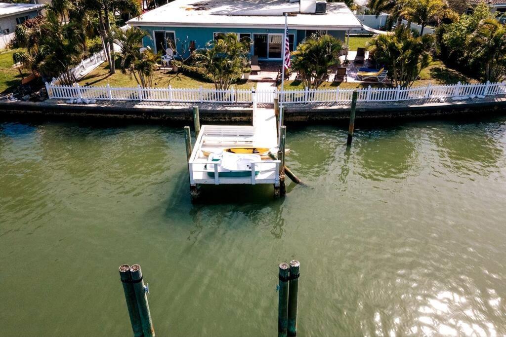 Irb Surf House Waterfront Oasis+ Sunshine +Fun Kayaks Clearwater Beach Exterior foto
