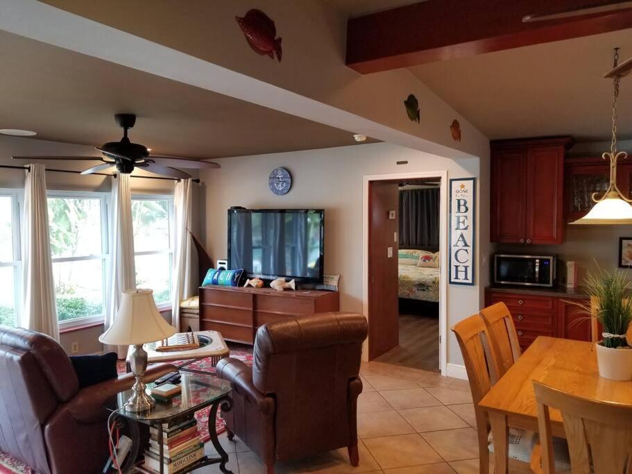 Irb Surf House Waterfront Oasis+ Sunshine +Fun Kayaks Clearwater Beach Exterior foto