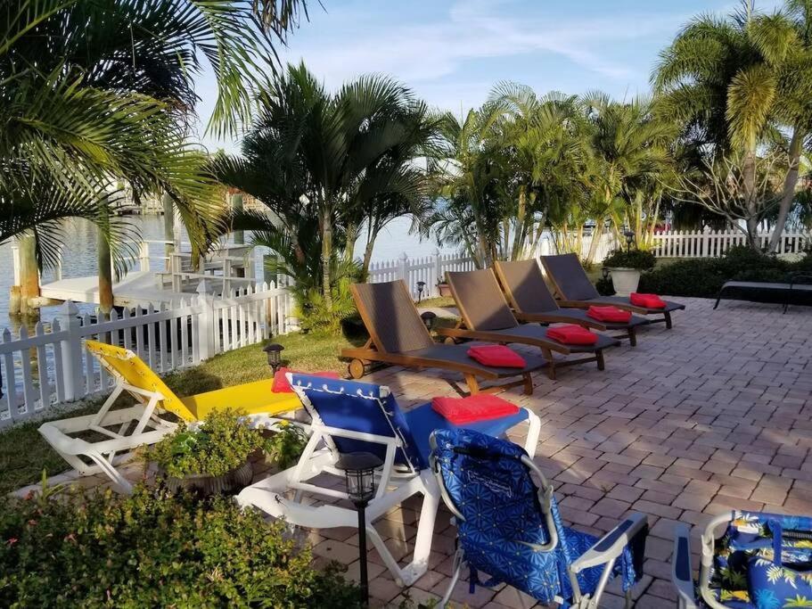 Irb Surf House Waterfront Oasis+ Sunshine +Fun Kayaks Clearwater Beach Exterior foto