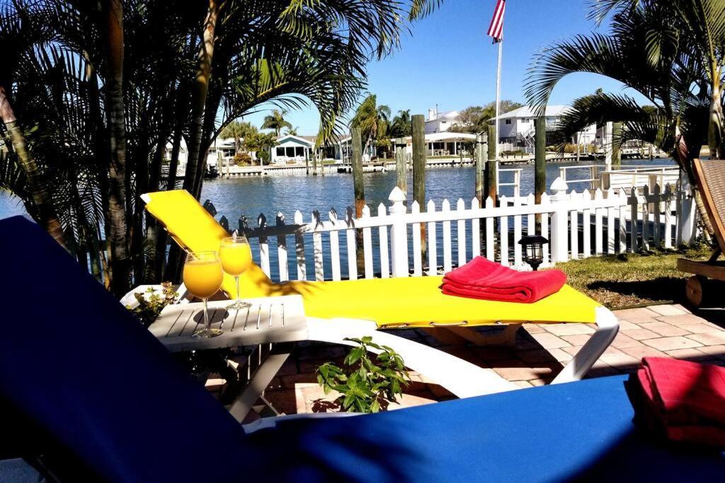 Irb Surf House Waterfront Oasis+ Sunshine +Fun Kayaks Clearwater Beach Exterior foto